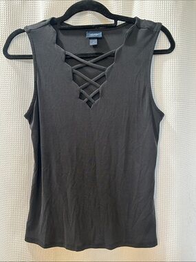 Daytrip Black Crisscross Lace-up V-Neck Sleeveless Shell Tank Women Small S